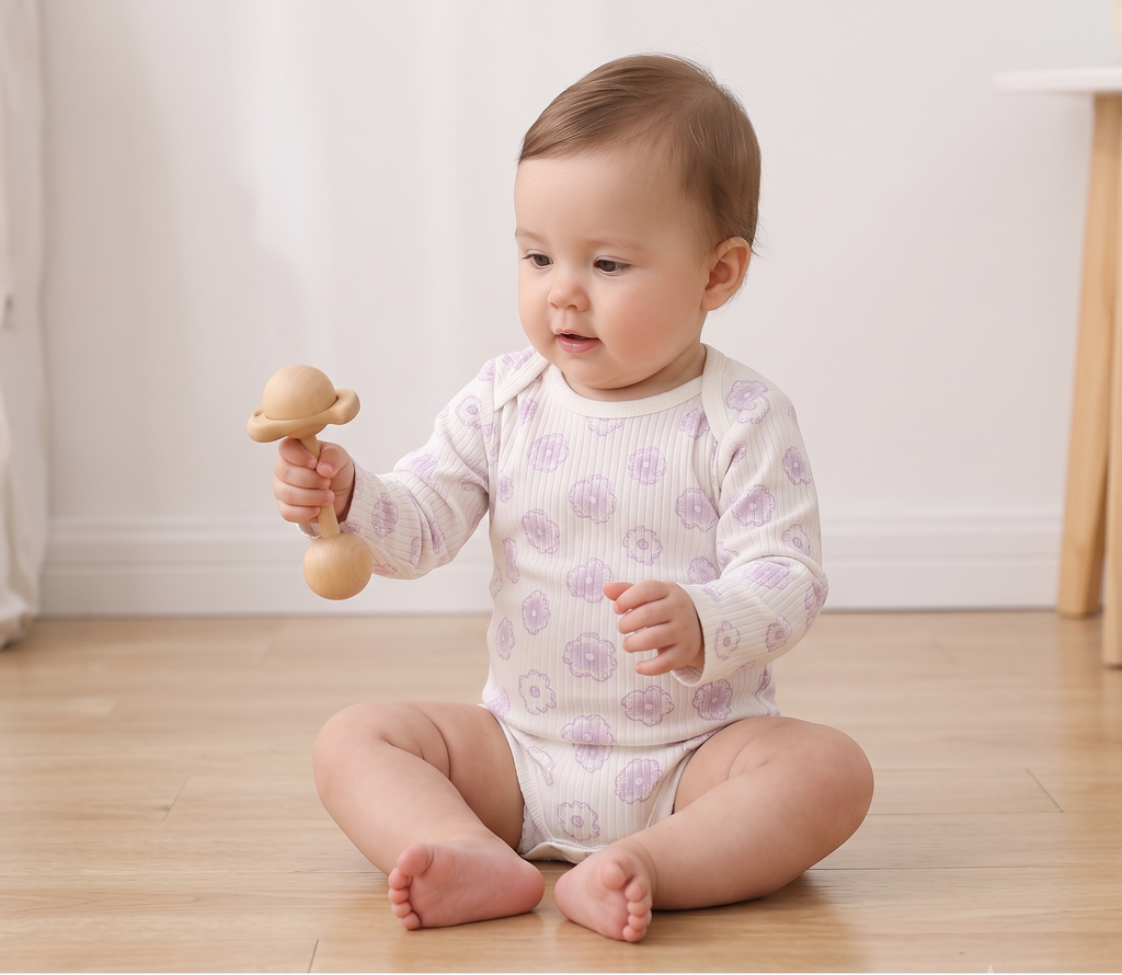 «Mum Dad Me» Baby Langarm-Body 5er-Set – Ripp Pastell (Lila & Blumen)