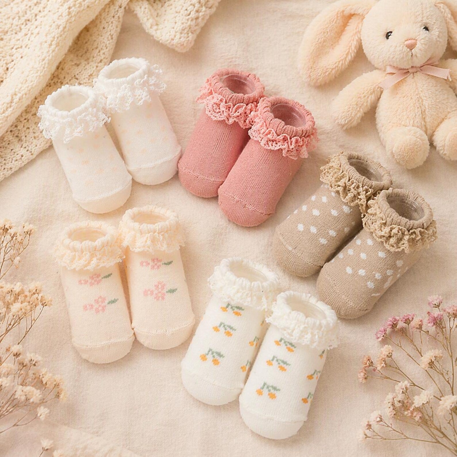 Geschenkset zur Geburt 12-teilig – Baby-Söckchen 5er-Set | sunnozy Babykleidung Schweiz